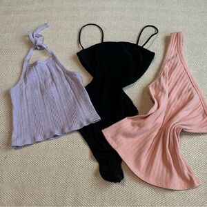 Bundle of 3 crop tops